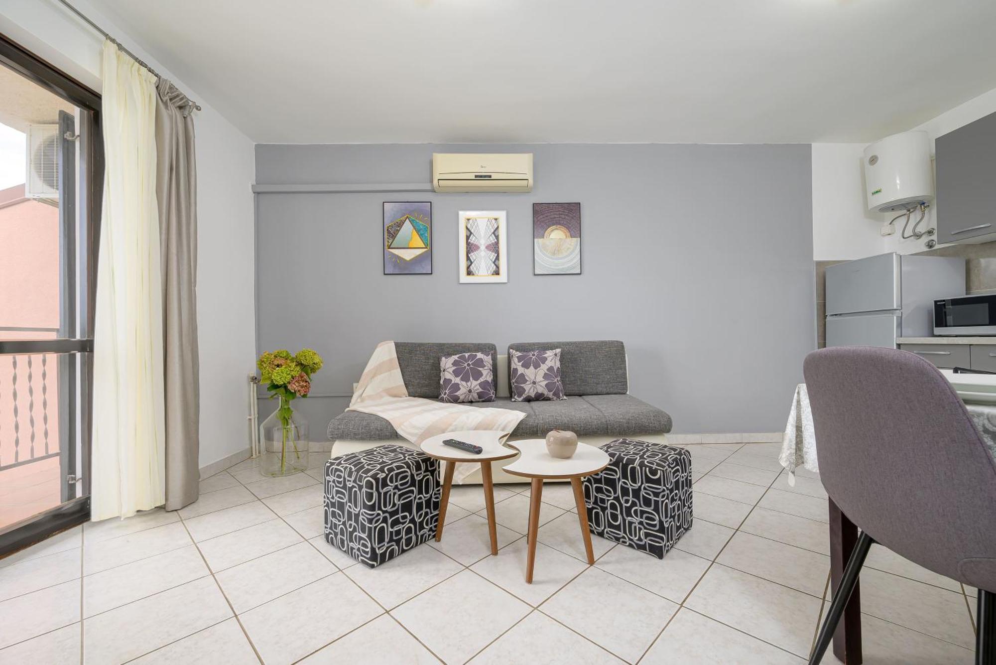 Apartments Silvana 74 Пула Экстерьер фото