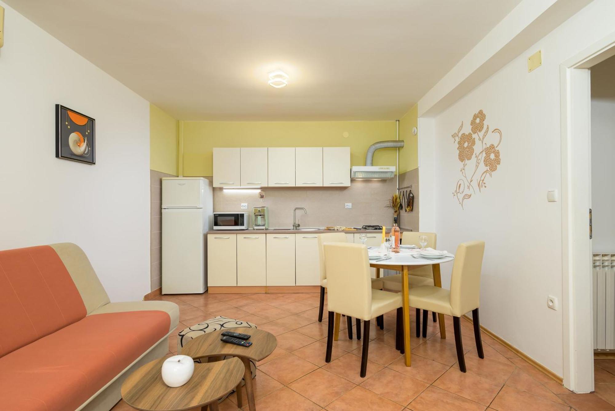 Apartments Silvana 74 Пула Экстерьер фото